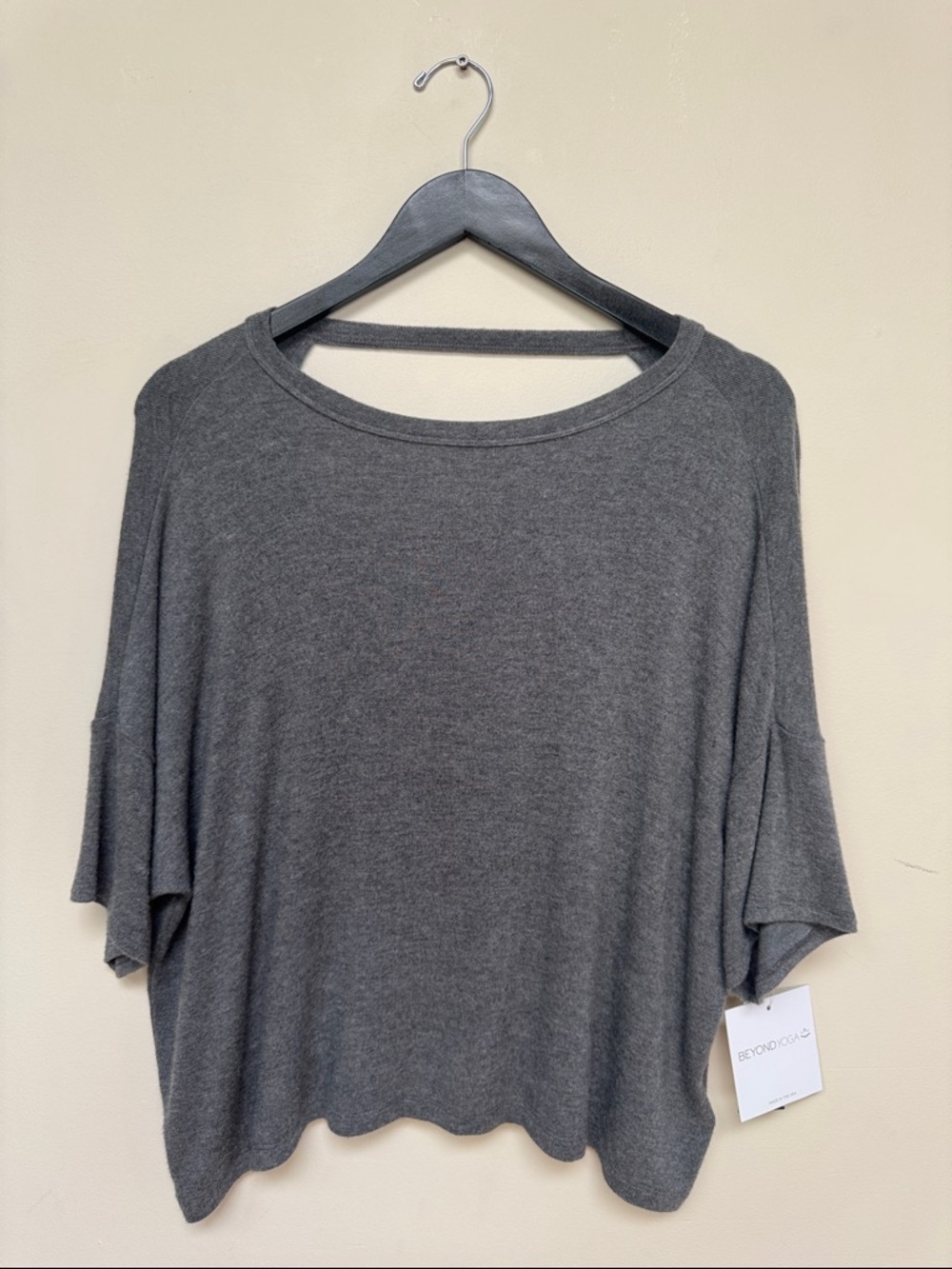 Beyond Yoga Relaxed Gray Women's Pullover Top